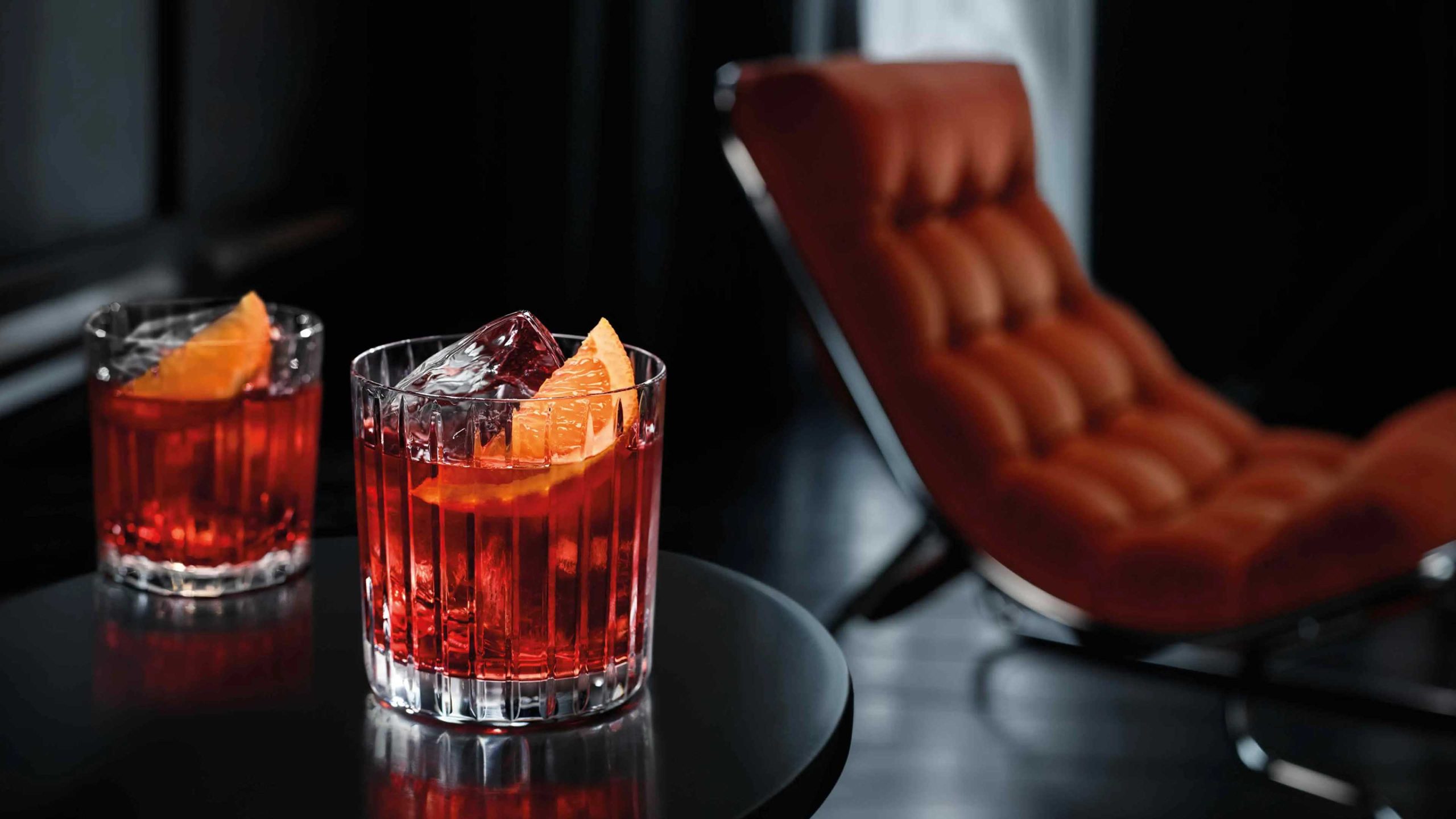 Spinach Branding Agency – Campari Negroni Brand Content & Distinctive Assets Spinach Branding agency Campari Negroni brand content, creating distinctive visual identity, photography, and storytelling for the iconic cocktail.